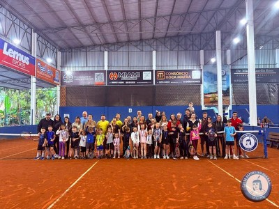 Torneio Interno de Tênis movimenta as quadras do Guarani